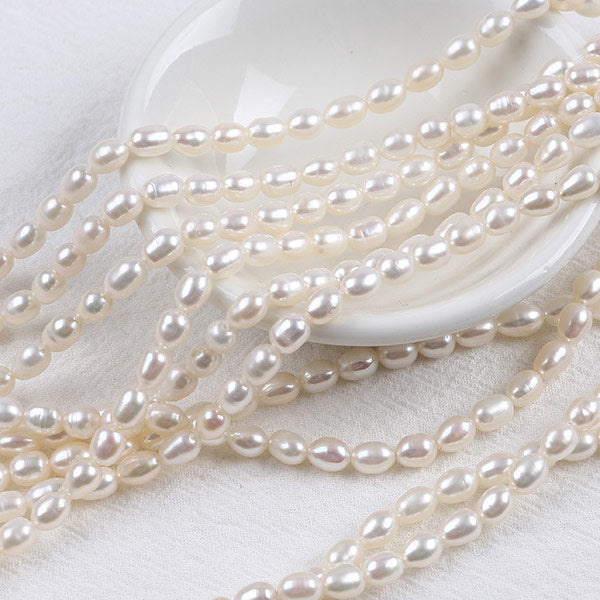 freshwater pearl Main image