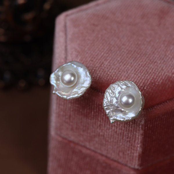Natural Freshwater Pearl Earring Petal Pearl Earrings S925 Secondary image