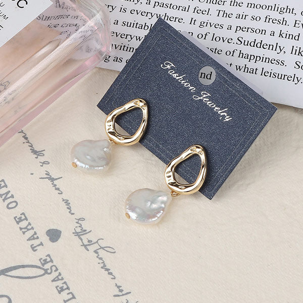 Natural Freshwater Pearl Earrings Baroque Buttons Pearl Earrings S925 12MM Secondary image